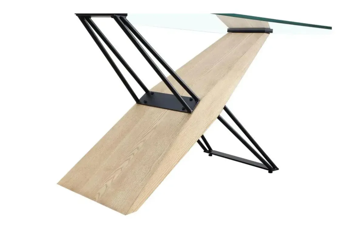 Aere Dining Table In Natural Ash