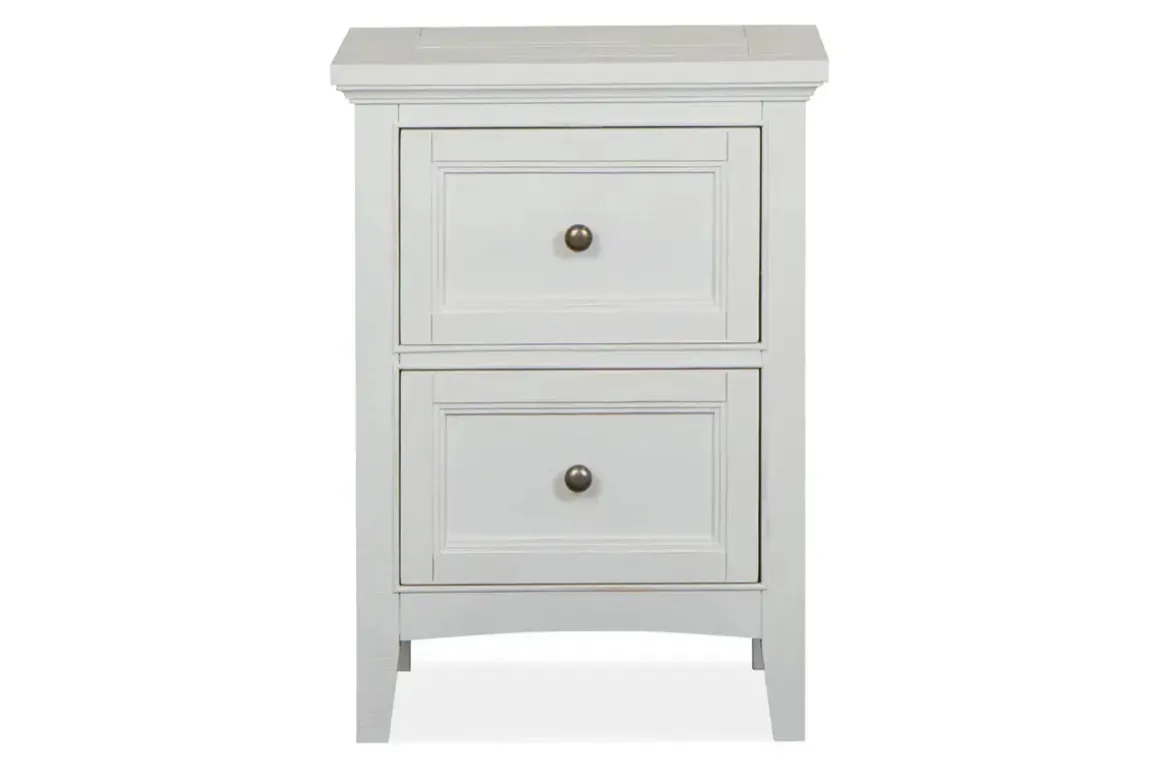 Bay Creek 3 Drawer Nightstand In Light Gray