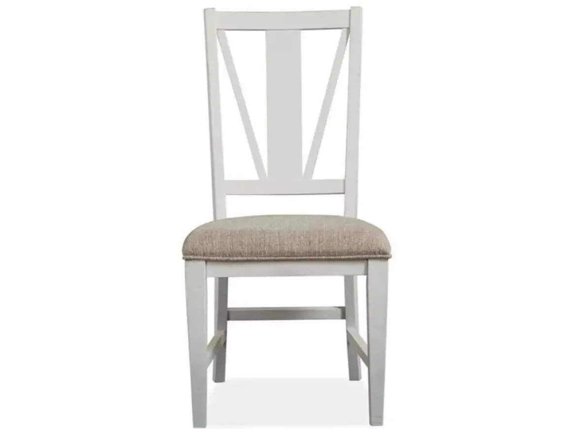 Bay Creek Extendable Dining Table & 6 V-Back Chairs In Toasted Nutmeg