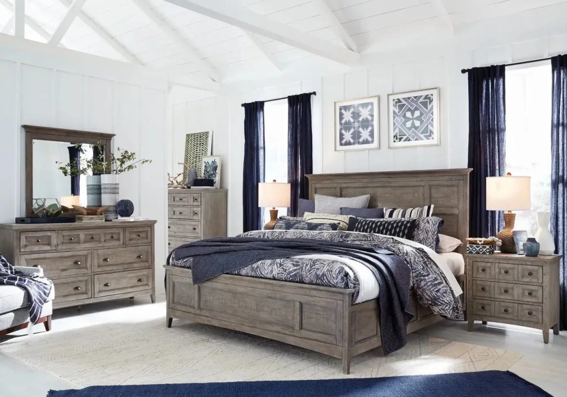 Bay Creek Panel Bed In Light Gray, Queen