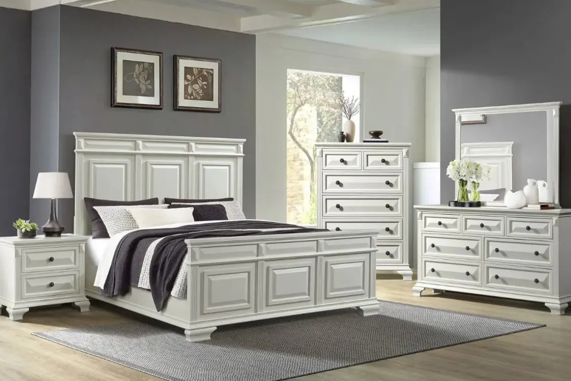 Bridgestone Nightstand In Black
