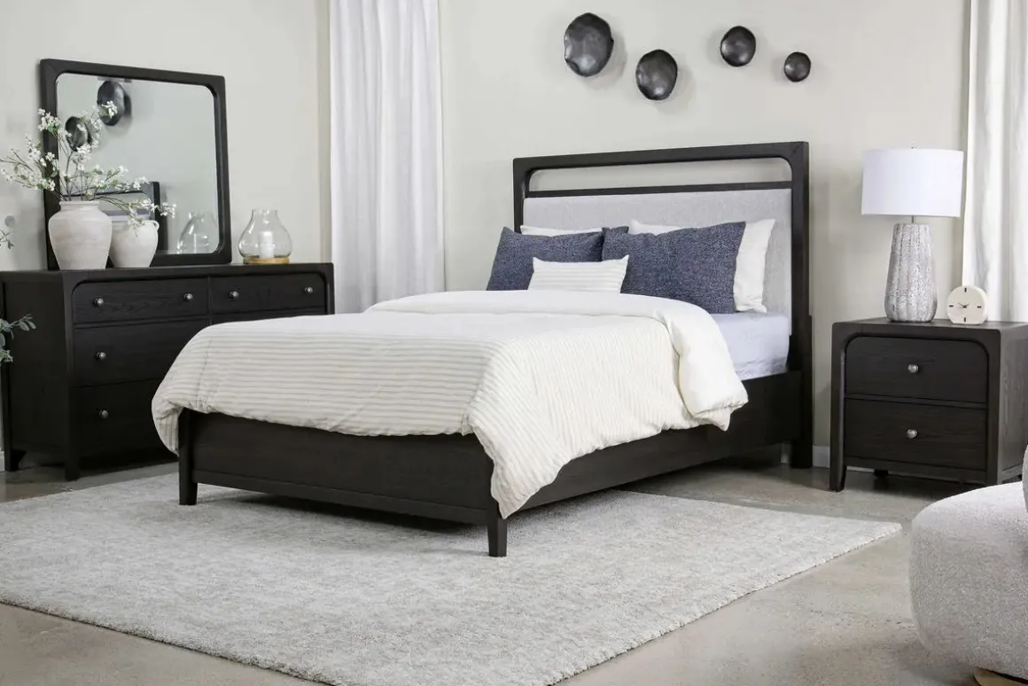Easton Mirror In Espresso