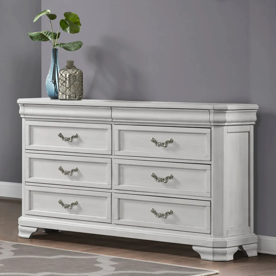 Lyndhurst Dresser In Walnut
