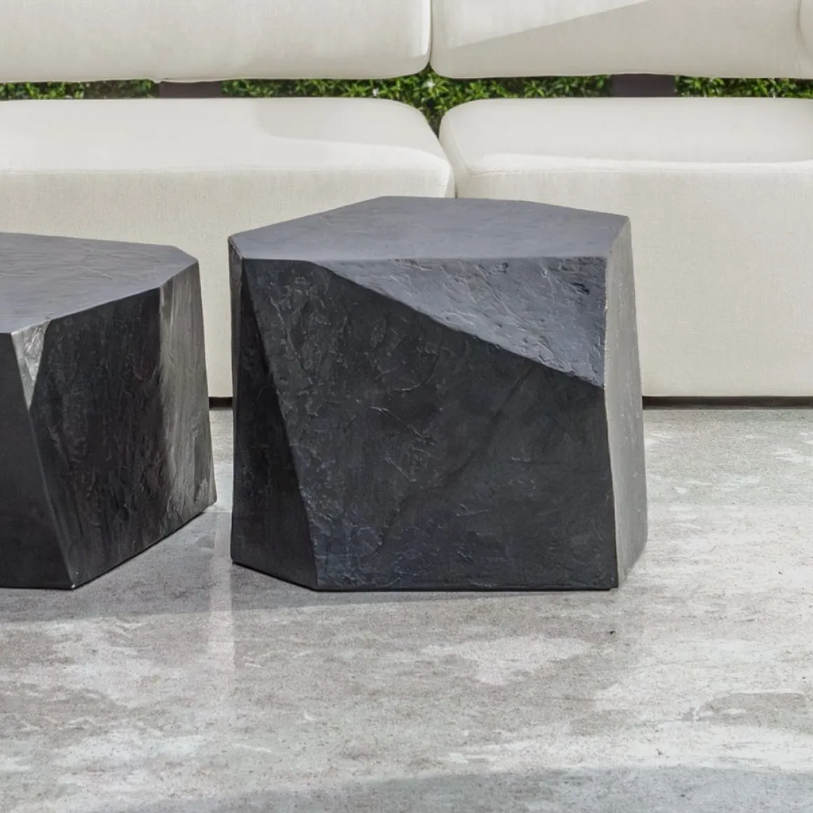 Parra Outdoor End Table In Gray