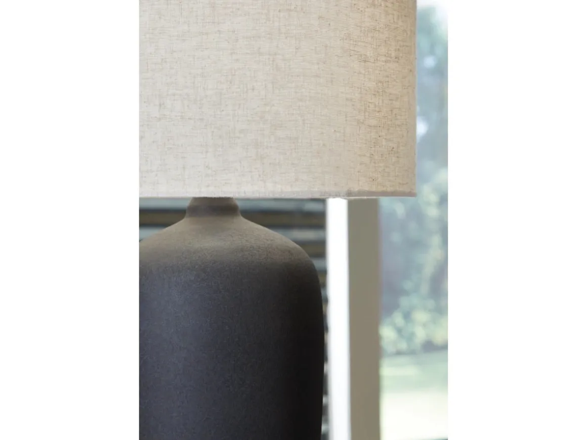 Ryenburg Table Lamp