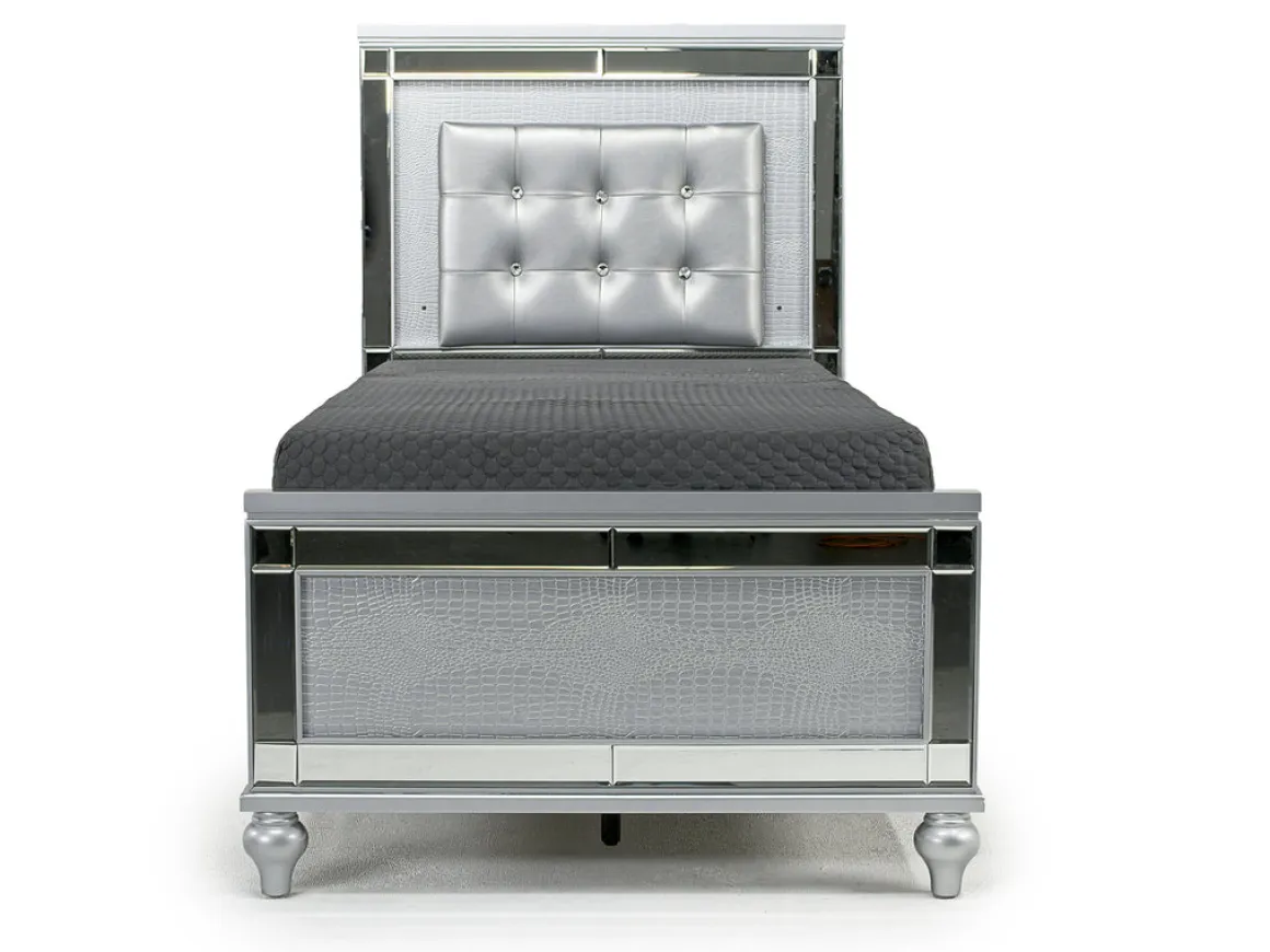 Valentino Panel Bed, Dresser, Mirror & Nightstand In Silver, Twin
