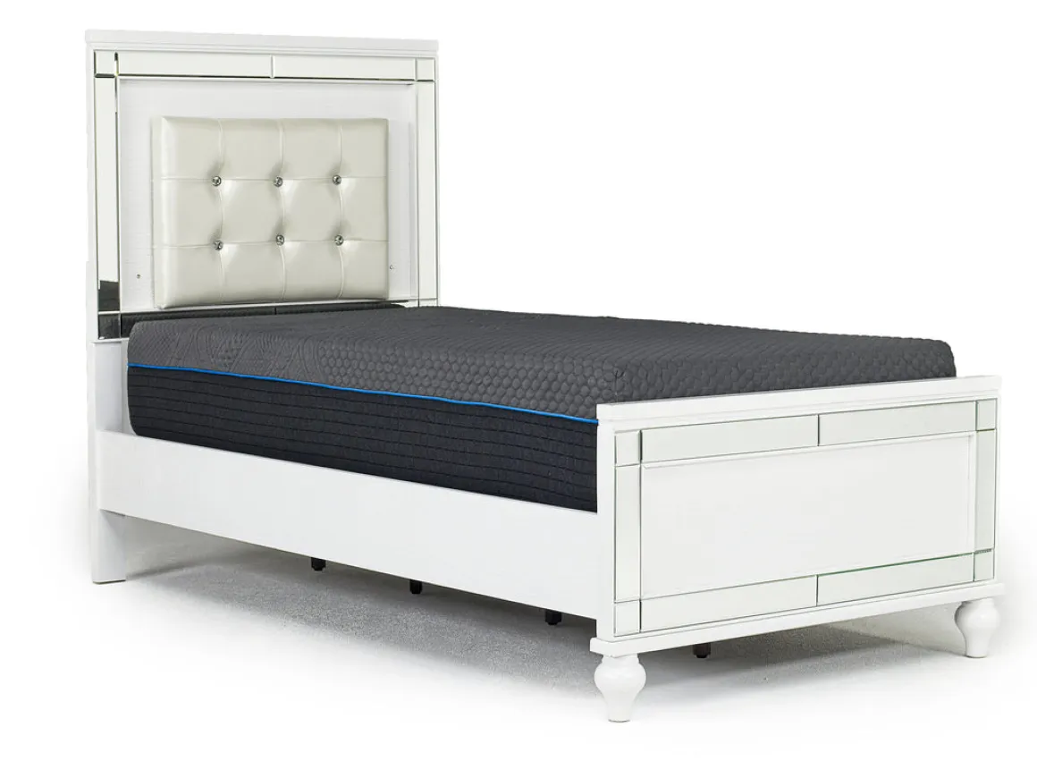 Valentino Panel Bed, Dresser, Mirror & Nightstand In Silver, Twin