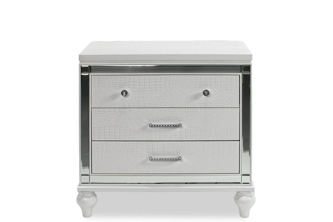 Valentino Panel Bed, Dresser, Mirror & Nightstand In Silver, Twin