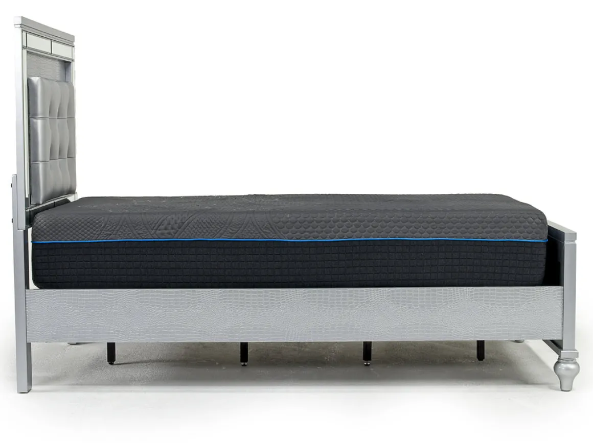 Valentino Panel Bed In White, Twin