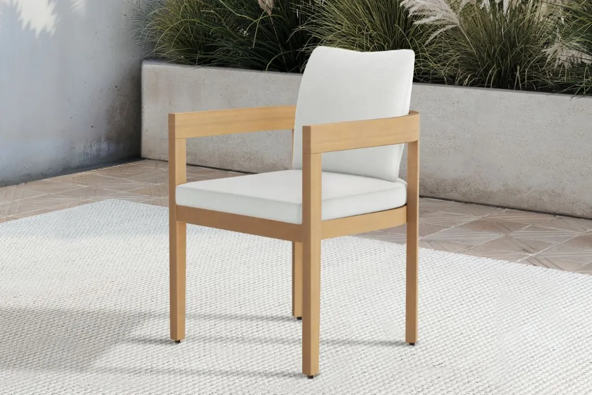 Wesley Outdoor Dining Table & 6 Chairs In White/Natural